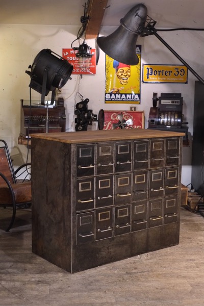 meuble industriel a tiroir metal et bois